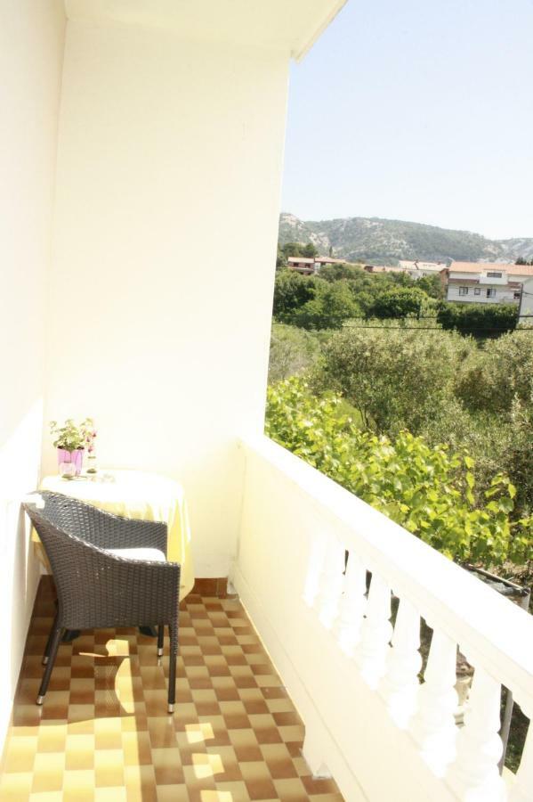 Guesthouse Matusan'S Place Banjol Екстер'єр фото