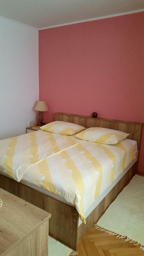 Guesthouse Matusan'S Place Banjol Екстер'єр фото